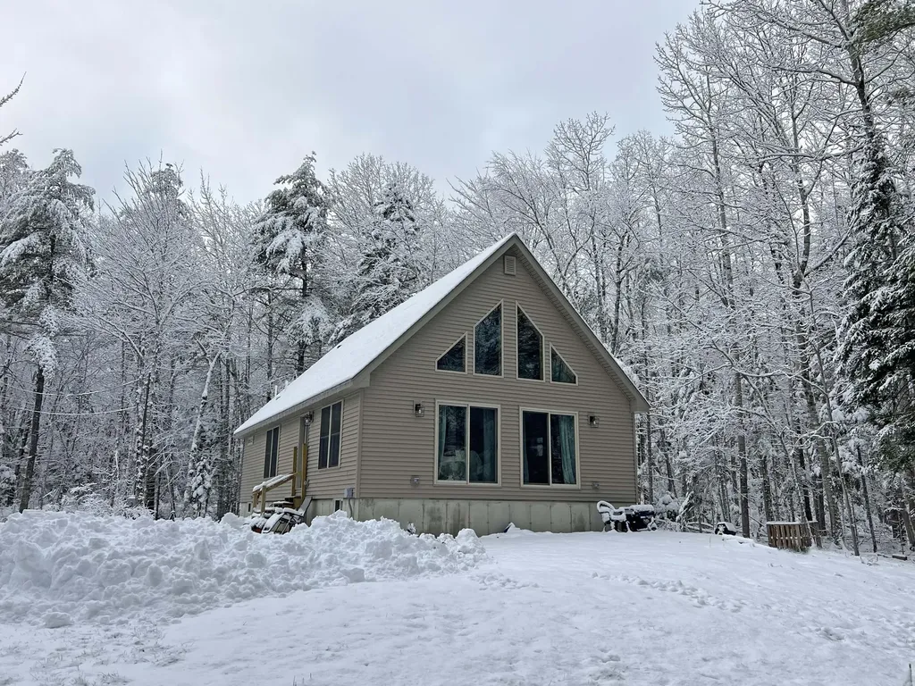 27 Pigeon Road Fletchers Landing Twp ME 04605