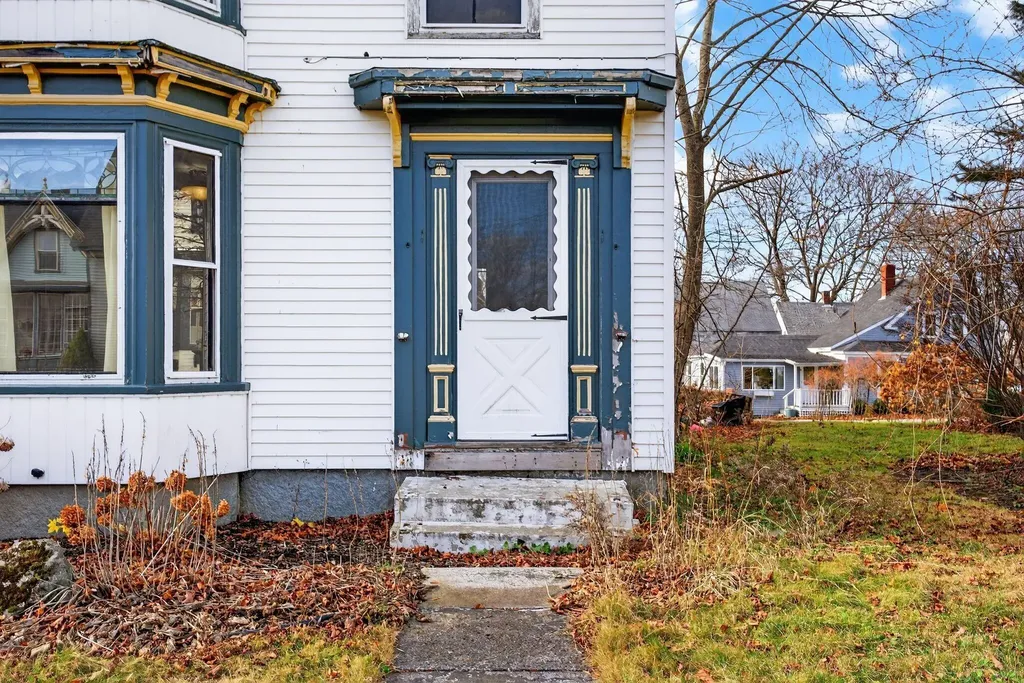 96 N Main Street Rockland ME 04841