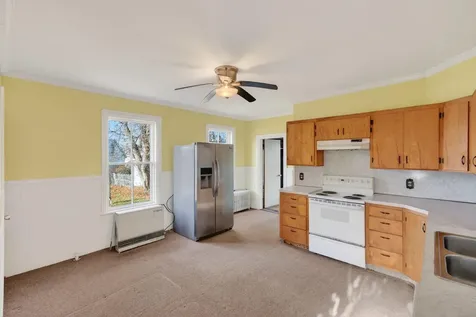 96 N Main Street Rockland ME 04841