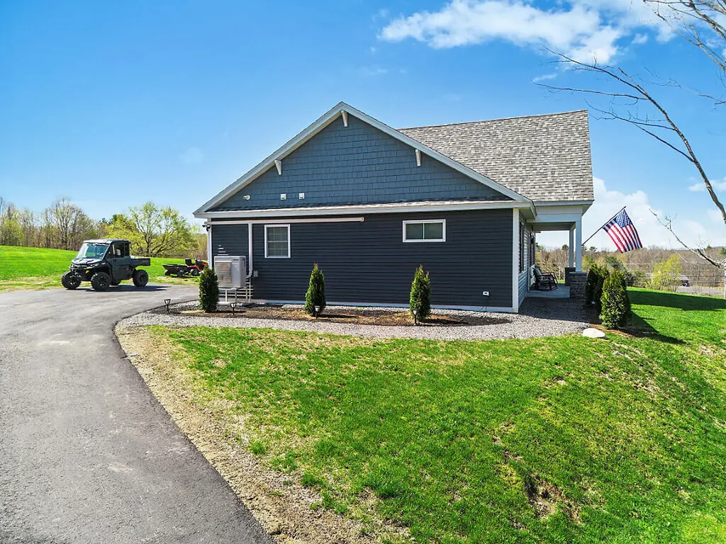 1 Overlook Drive Hallowell ME 04347