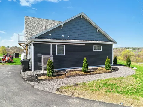 1 Overlook Drive Hallowell ME 04347