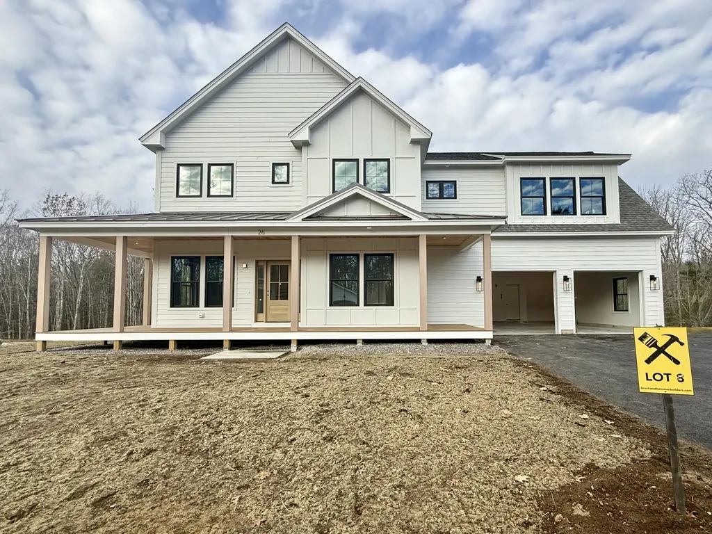 26 Hidden Hills Drive Falmouth ME 04105