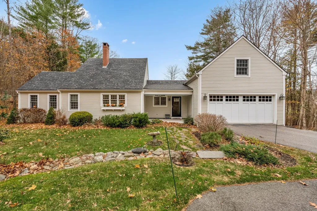 21 Conway Road Camden ME 04843