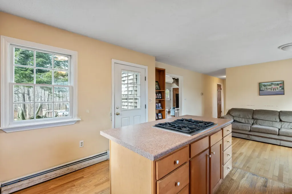 240 Rankin Street Rockland ME 04841