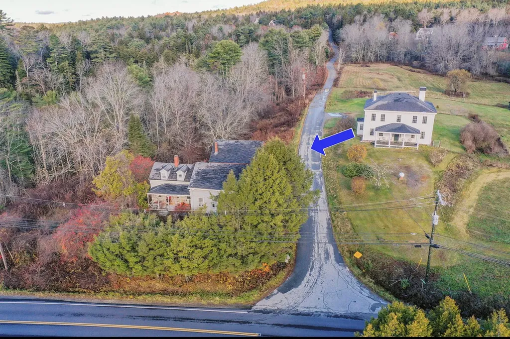 8 S Cobbtown Road Lincolnville ME 04849