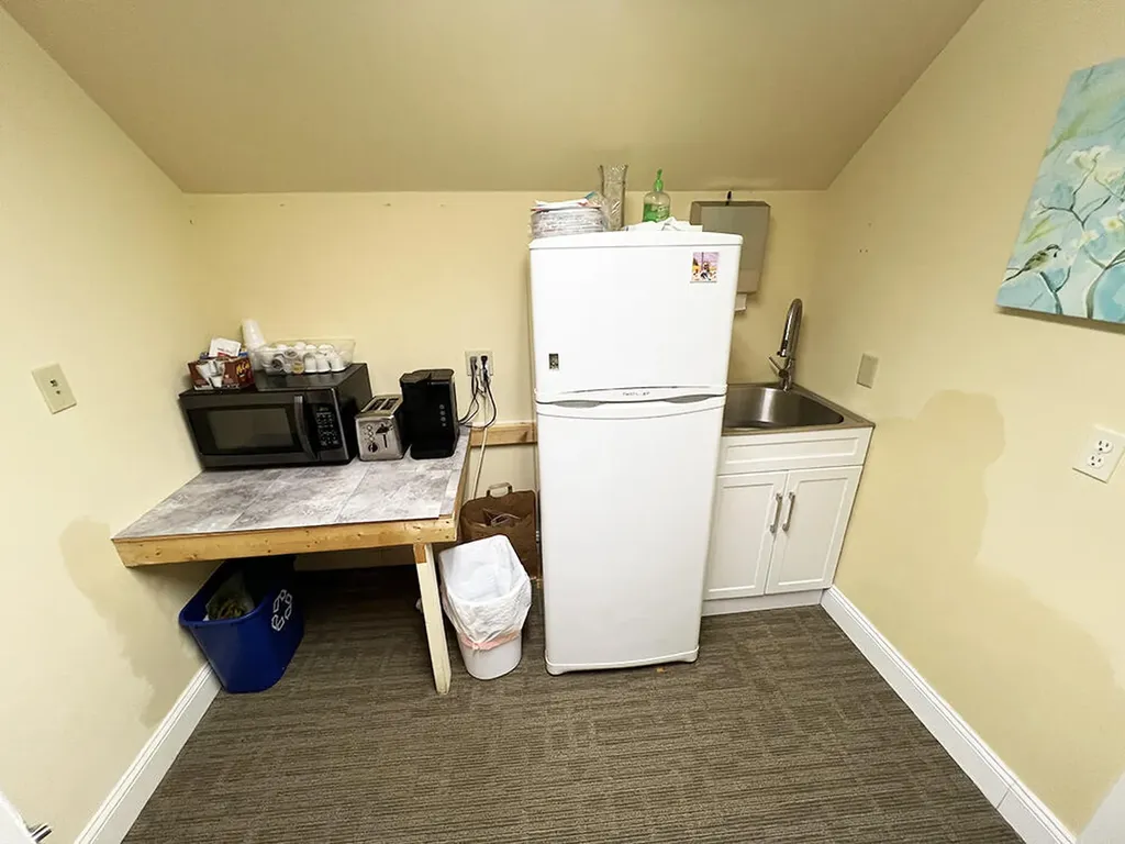 62 Portland Road Kennebunk ME 04043