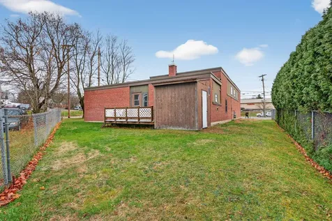 834 Main Street Lewiston ME 04240