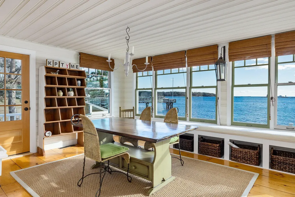72 Pepperrell Road Kittery ME 03905