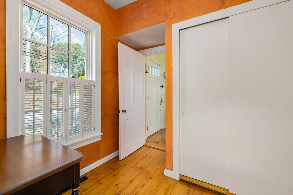 72 Pepperrell Road Kittery ME 03905