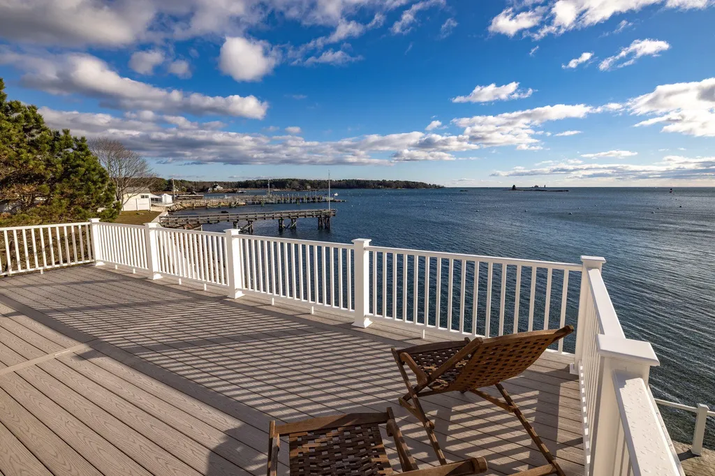 72 Pepperrell Road Kittery ME 03905