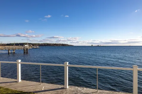 72 Pepperrell Road Kittery ME 03905