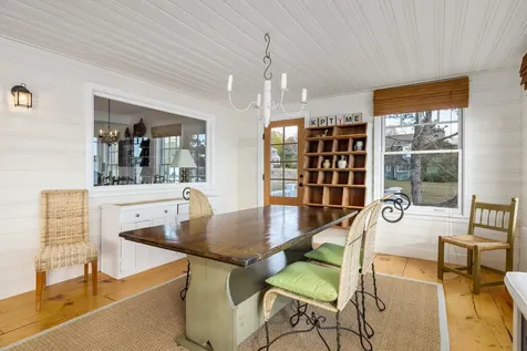72 Pepperrell Road Kittery ME 03905