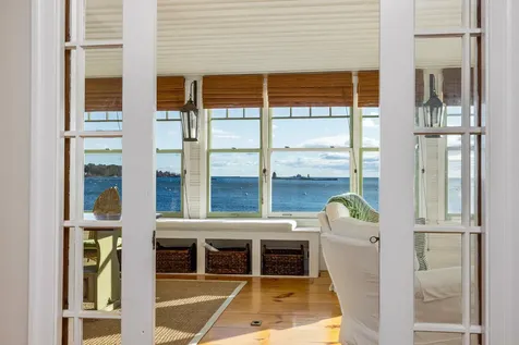 72 Pepperrell Road Kittery ME 03905