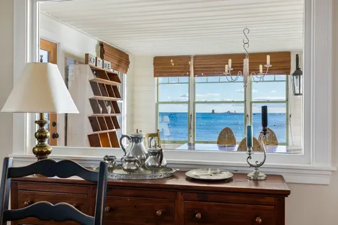 72 Pepperrell Road Kittery ME 03905