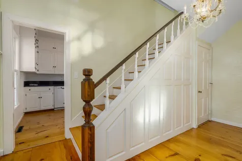 72 Pepperrell Road Kittery ME 03905