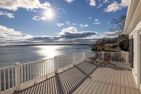 72 Pepperrell Road Kittery ME 03905