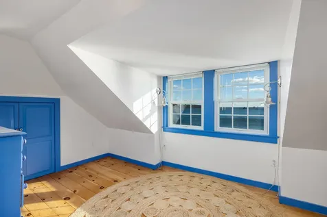 72 Pepperrell Road Kittery ME 03905