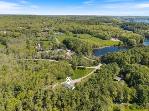 8 Wawenock Road Edgecomb ME 04556
