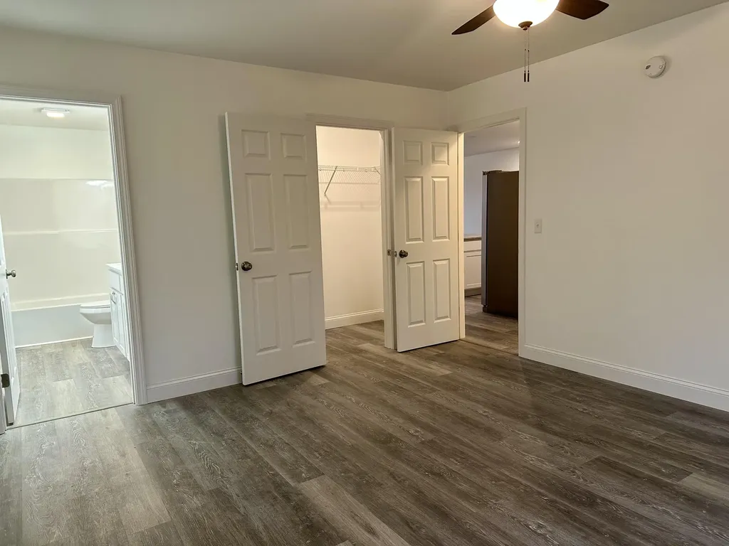 29 Village Circle Augusta ME 04330