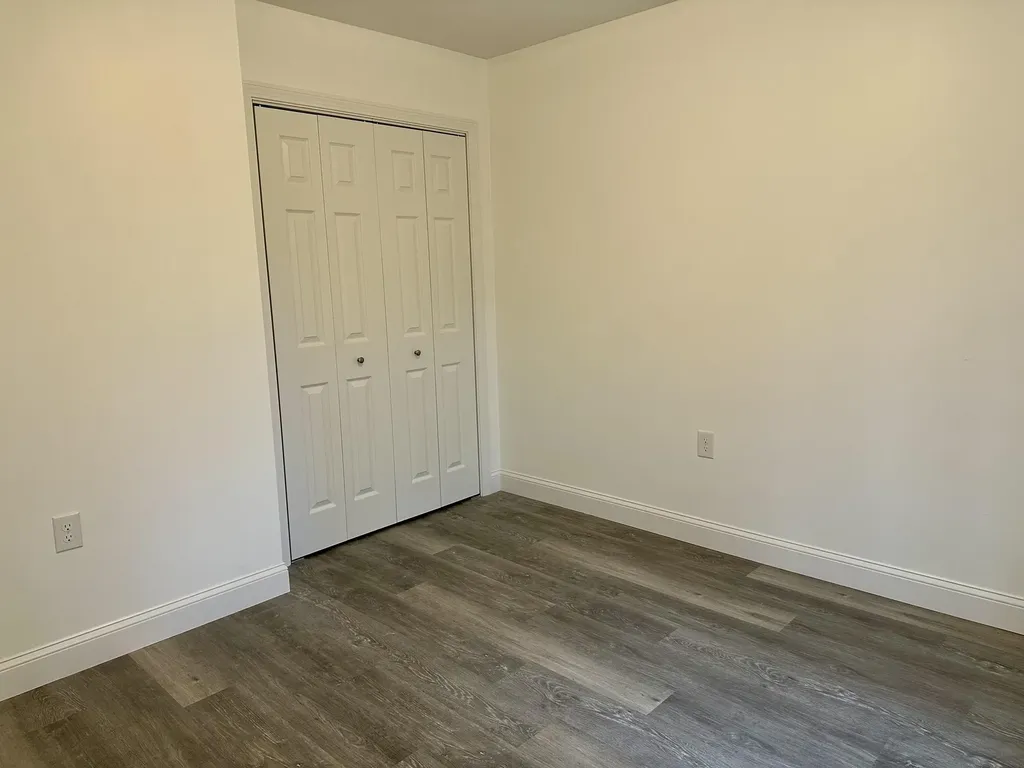 29 Village Circle Augusta ME 04330