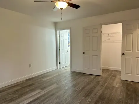 29 Village Circle Augusta ME 04330