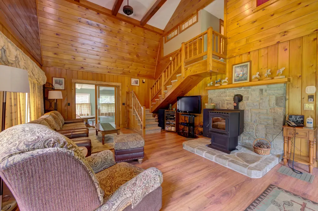 558 Norway Road Harrison ME 04040