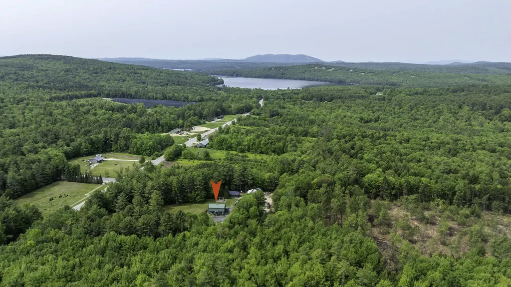 558 Norway Road Harrison ME 04040