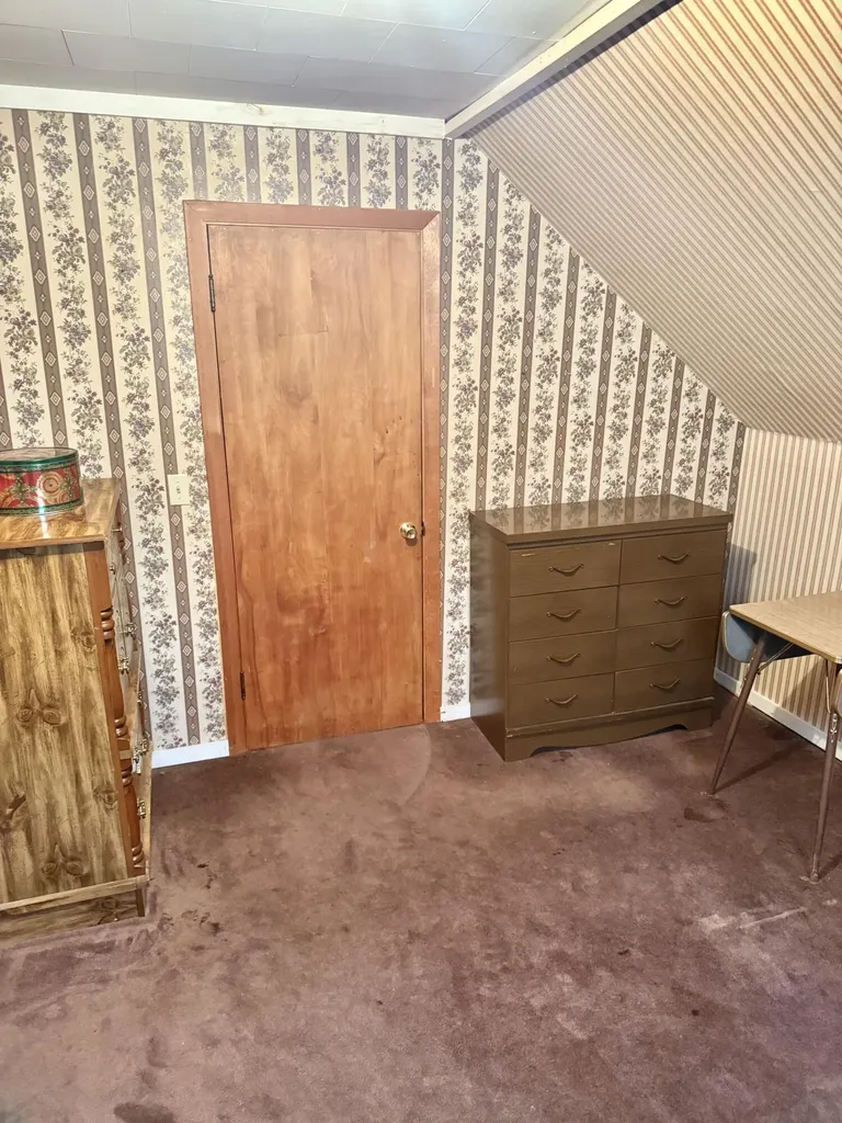 17 Lake Street Stockholm ME 04783