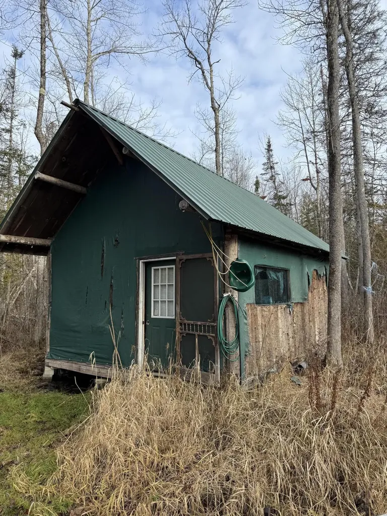 43 Whitten Road Clinton ME 04927