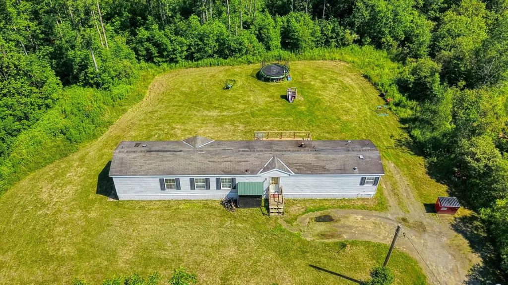 43 Whitten Road Clinton ME 04927