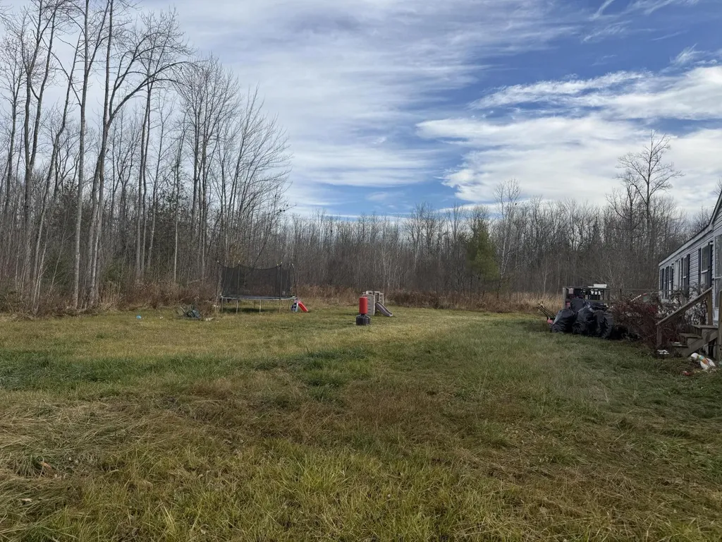 43 Whitten Road Clinton ME 04927