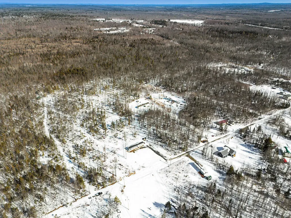 43 Whitten Road Clinton ME 04927