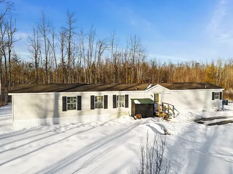 43 Whitten Road Clinton ME 04927