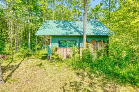 43 Whitten Road Clinton ME 04927