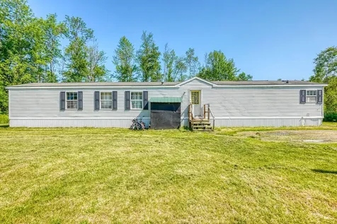 43 Whitten Road Clinton ME 04927