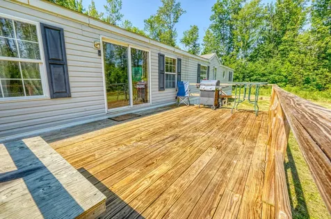 43 Whitten Road Clinton ME 04927