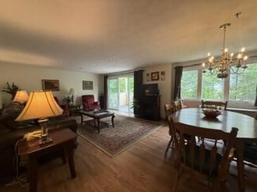 1373 Post Road Wells ME 04090