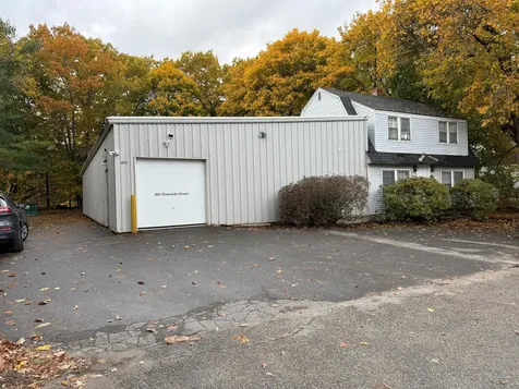 892 Riverside Street Portland ME 04103