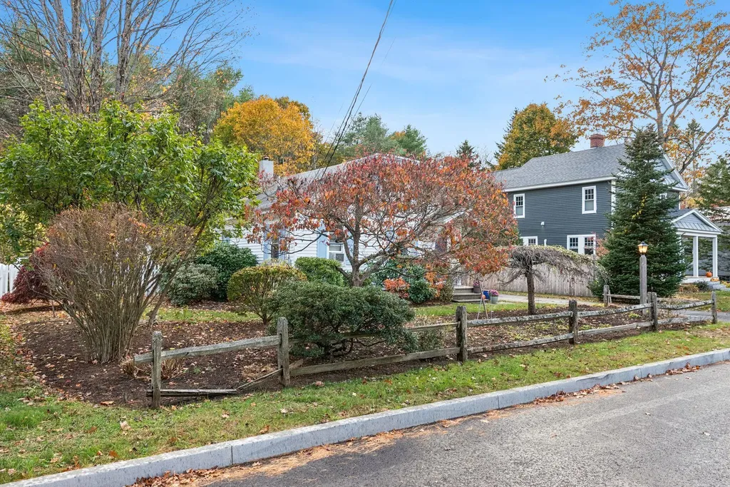 20 Bowdoin Street Brunswick ME 04011