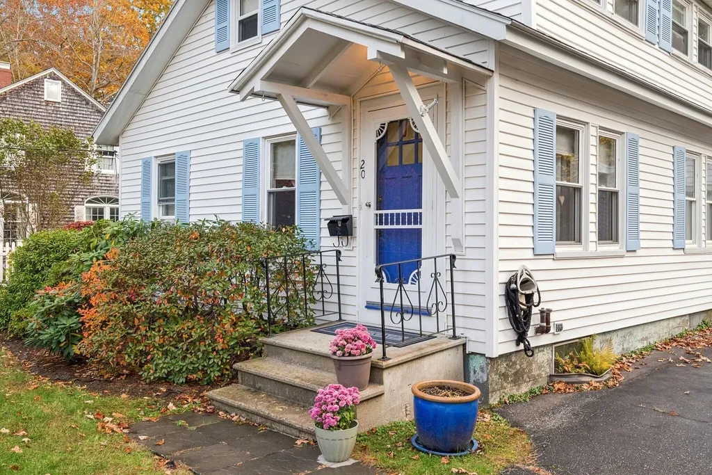 20 Bowdoin Street Brunswick ME 04011