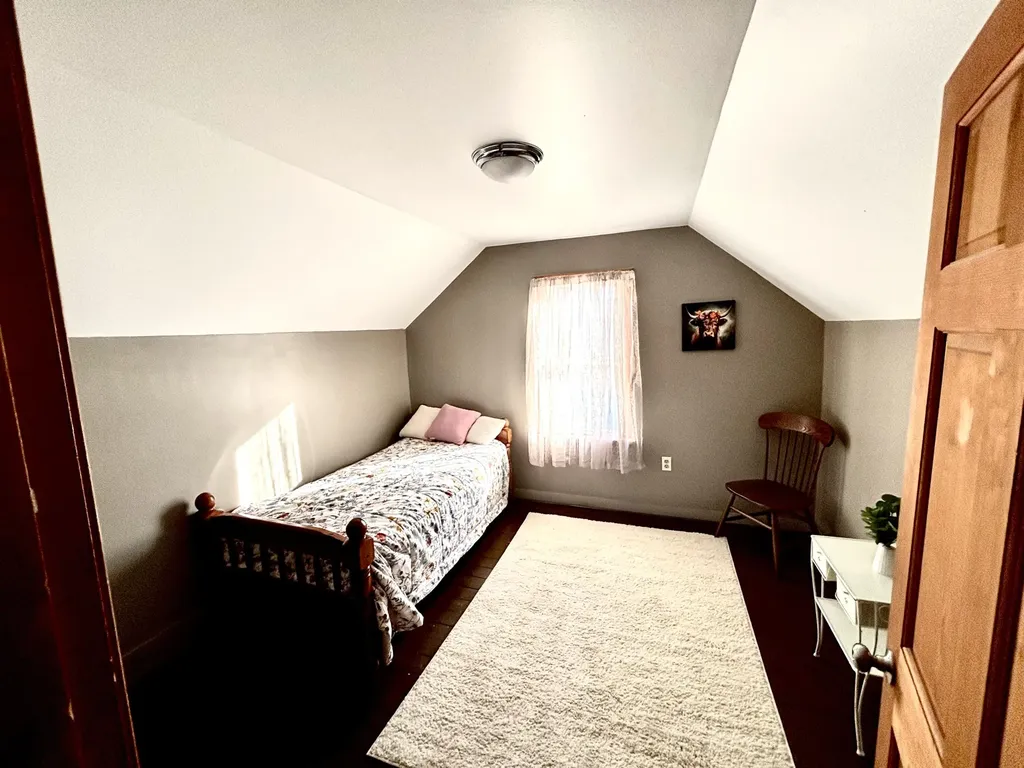 8 Western Avenue East Millinocket ME 04430