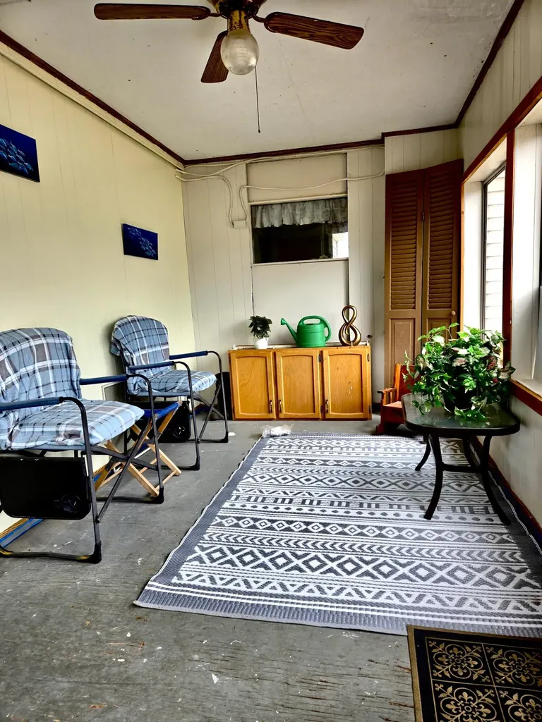 8 Western Avenue East Millinocket ME 04430