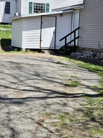 8 Western Avenue East Millinocket ME 04430