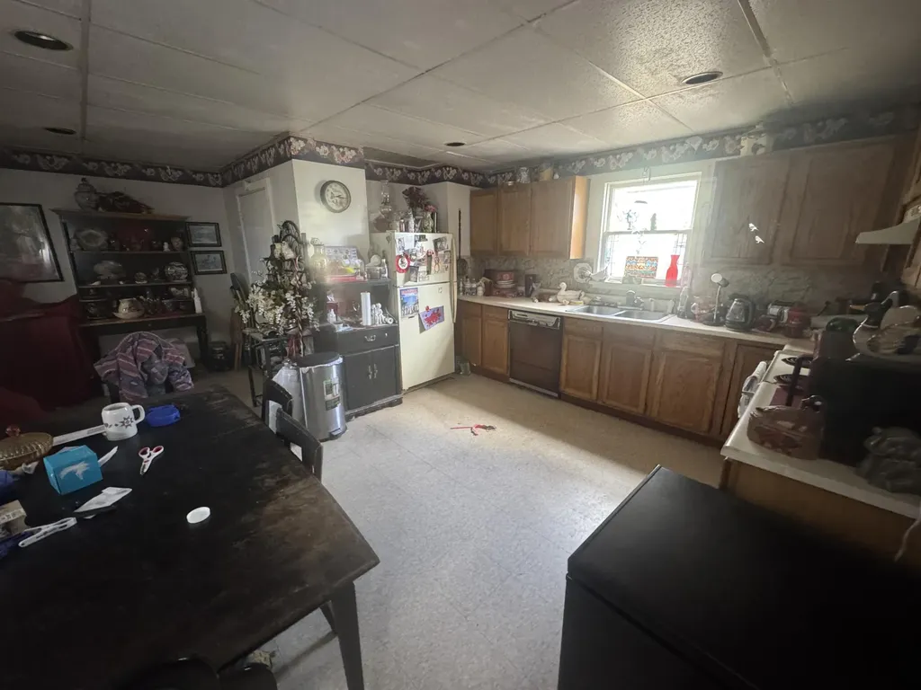 8 High Street Waterville ME 04901