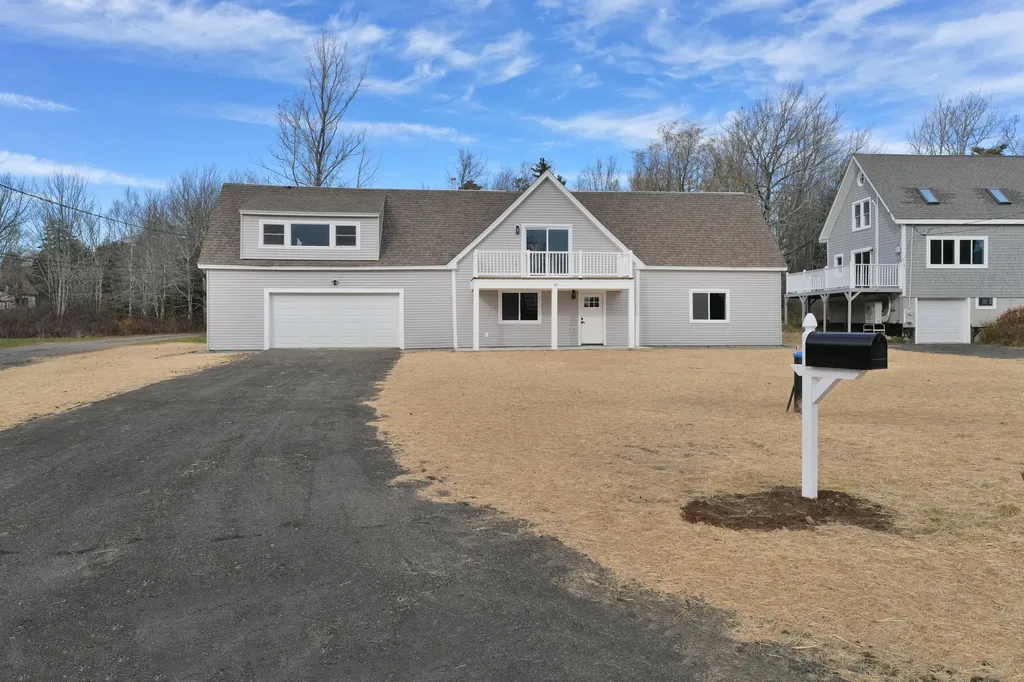 18 Ash Point Road Harpswell ME 04079