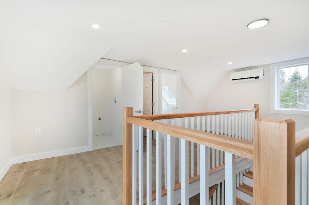 18 Ash Point Road Harpswell ME 04079