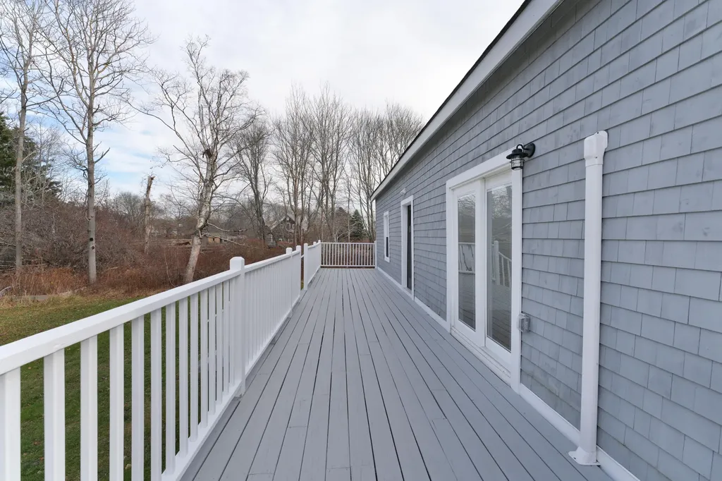 16 Ash Point Road Harpswell ME 04079