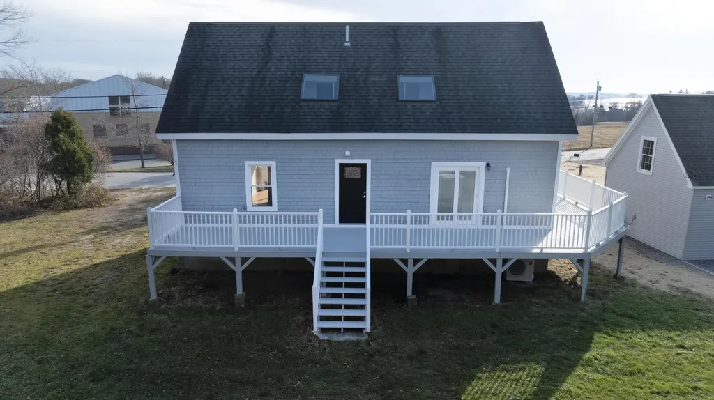 16 Ash Point Road Harpswell ME 04079