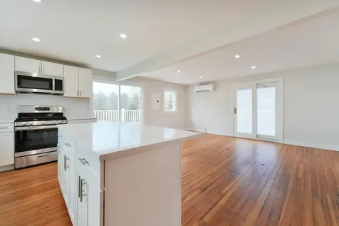 16 Ash Point Road Harpswell ME 04079