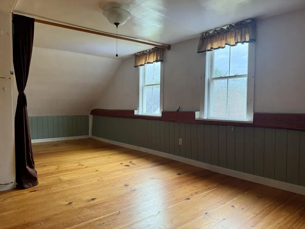 330 E Pond Road Jefferson ME 04348
